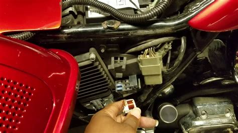 2001 harley electra glide fuse box how to open|harley fuse box service.